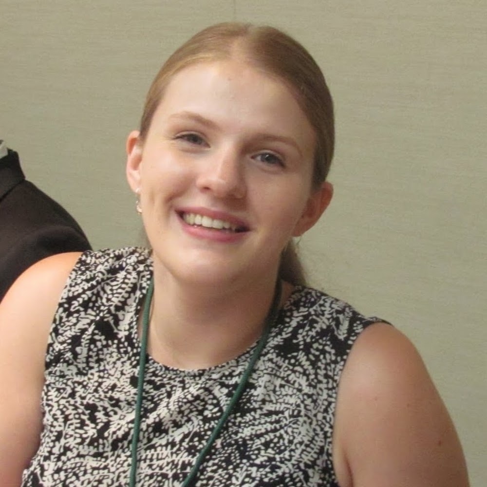 Meet your Posher, Kassandra